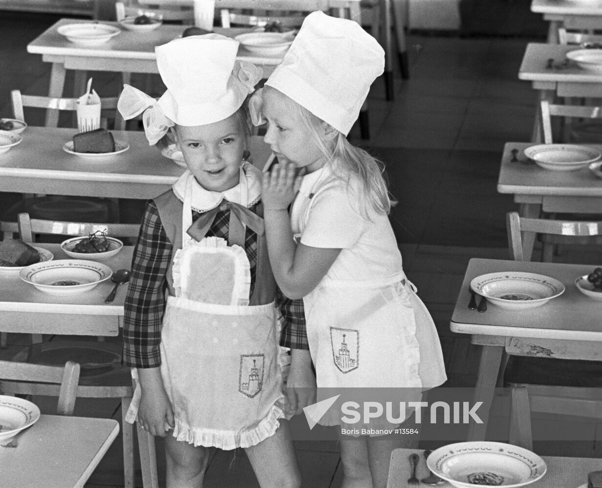 KINDERGARTEN LITTLE GIRLS ON DUTY DINING-ROOM