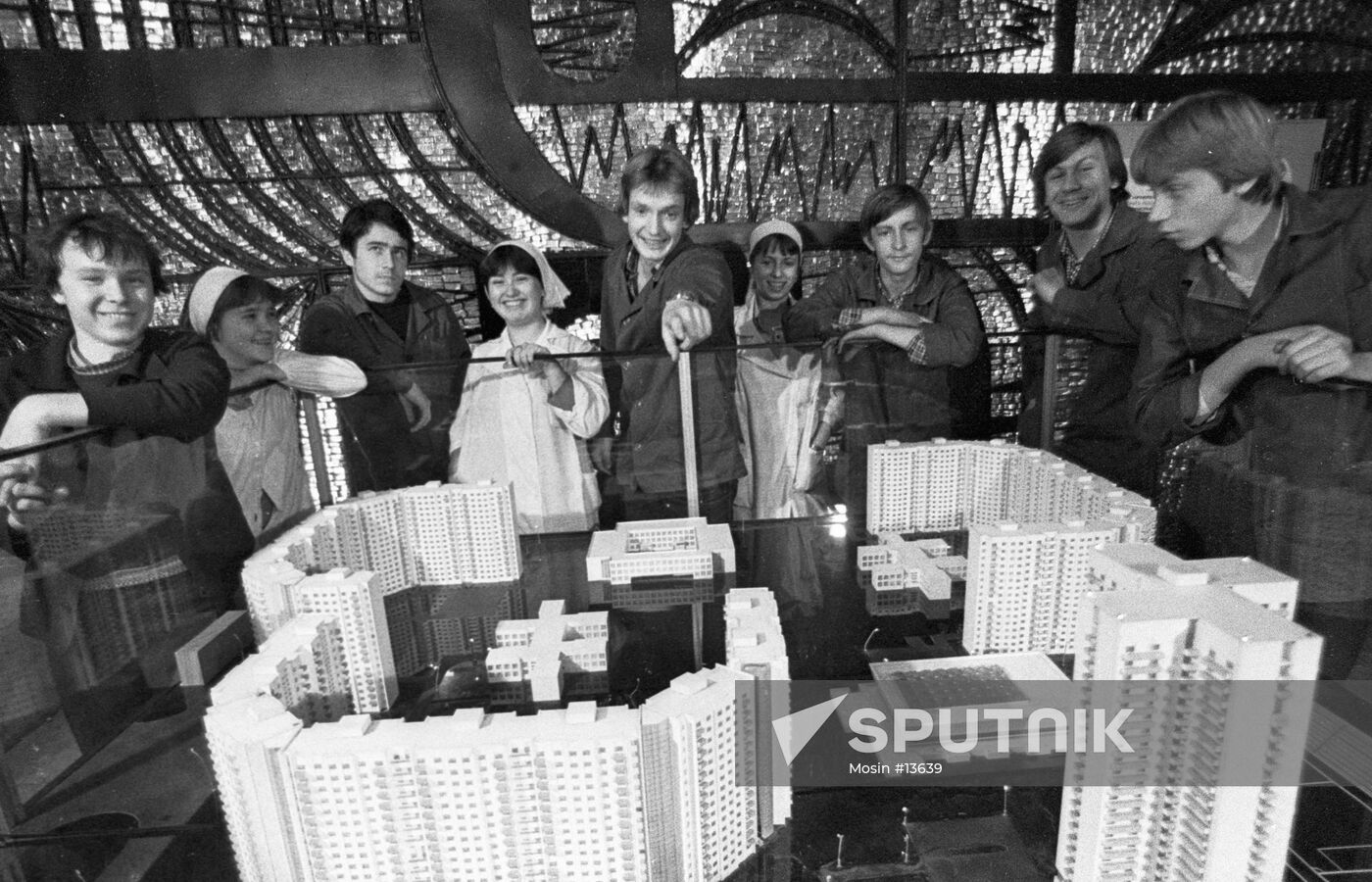 WORKERS PROJECT NEW FLATS