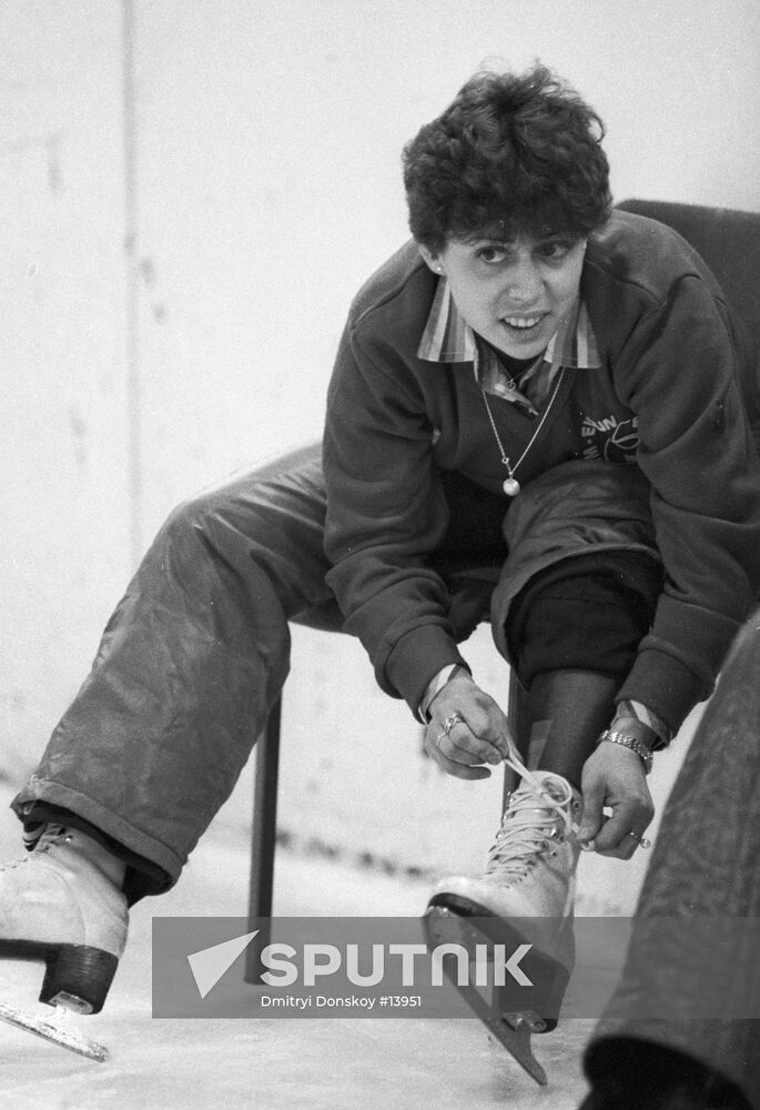 RODNINA FIGURE SKATER COACH