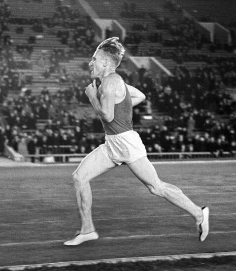 Vladimir Kuts (running)