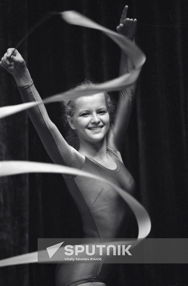 SOBKOWSKA GYMNAST EXERCISE RIBBON
