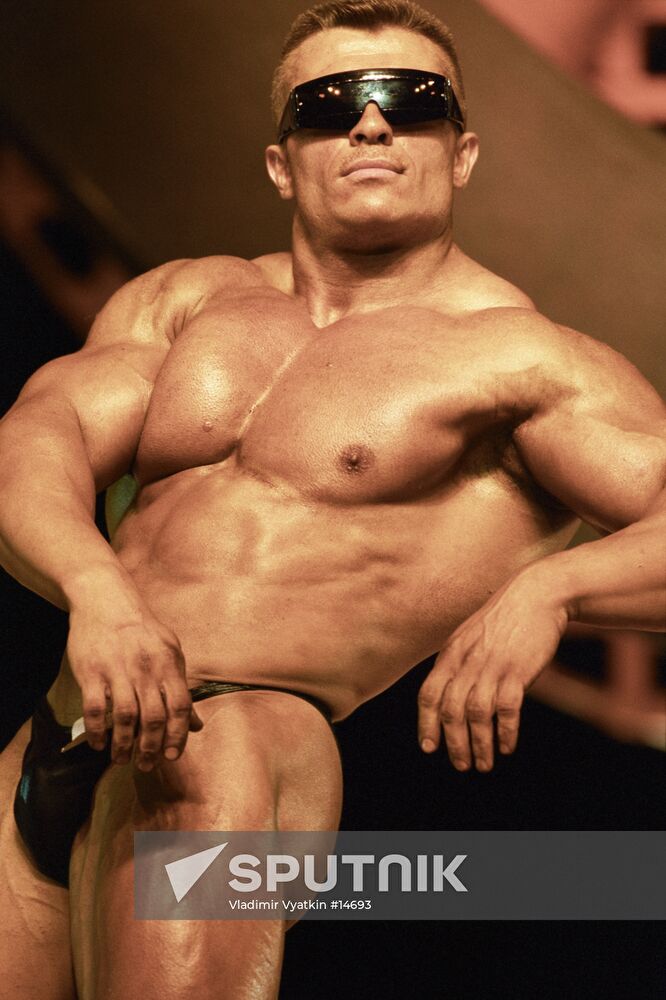 ALEXANDER VISHNEVSKY BODYBUILDING WINNER GRAND-PRIX