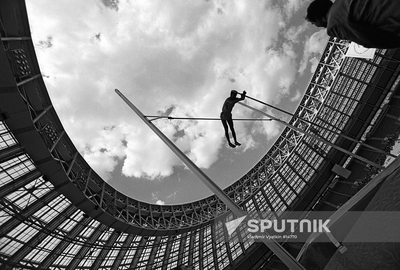 POLE JUMPING