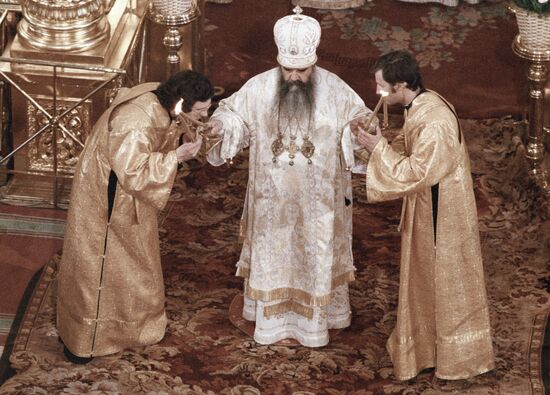 PIMEN DIVINE SERVICE CATHEDRAL