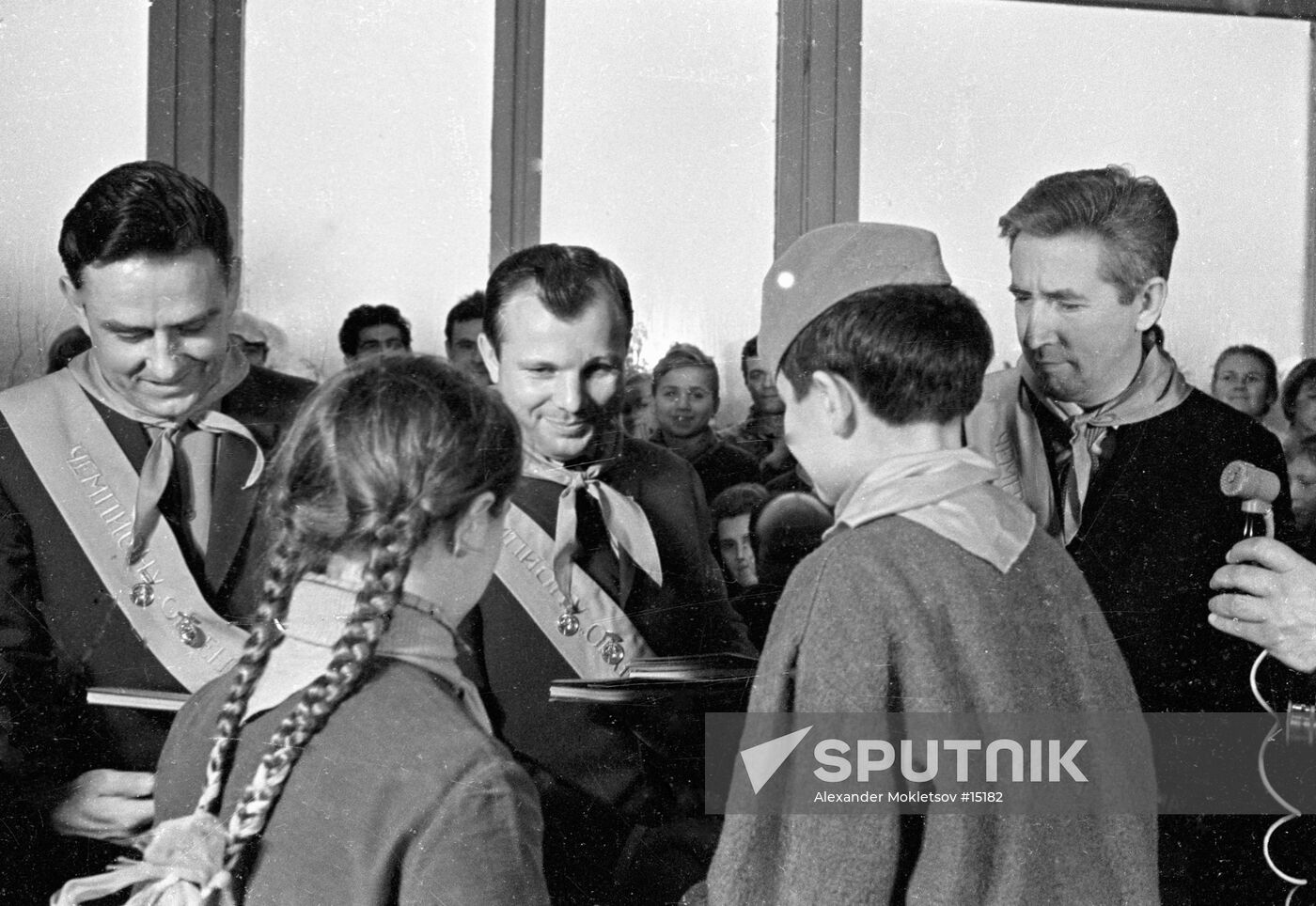 Pilot-cosmonauts visiting Orlyonok, a Young Pioneer camp
