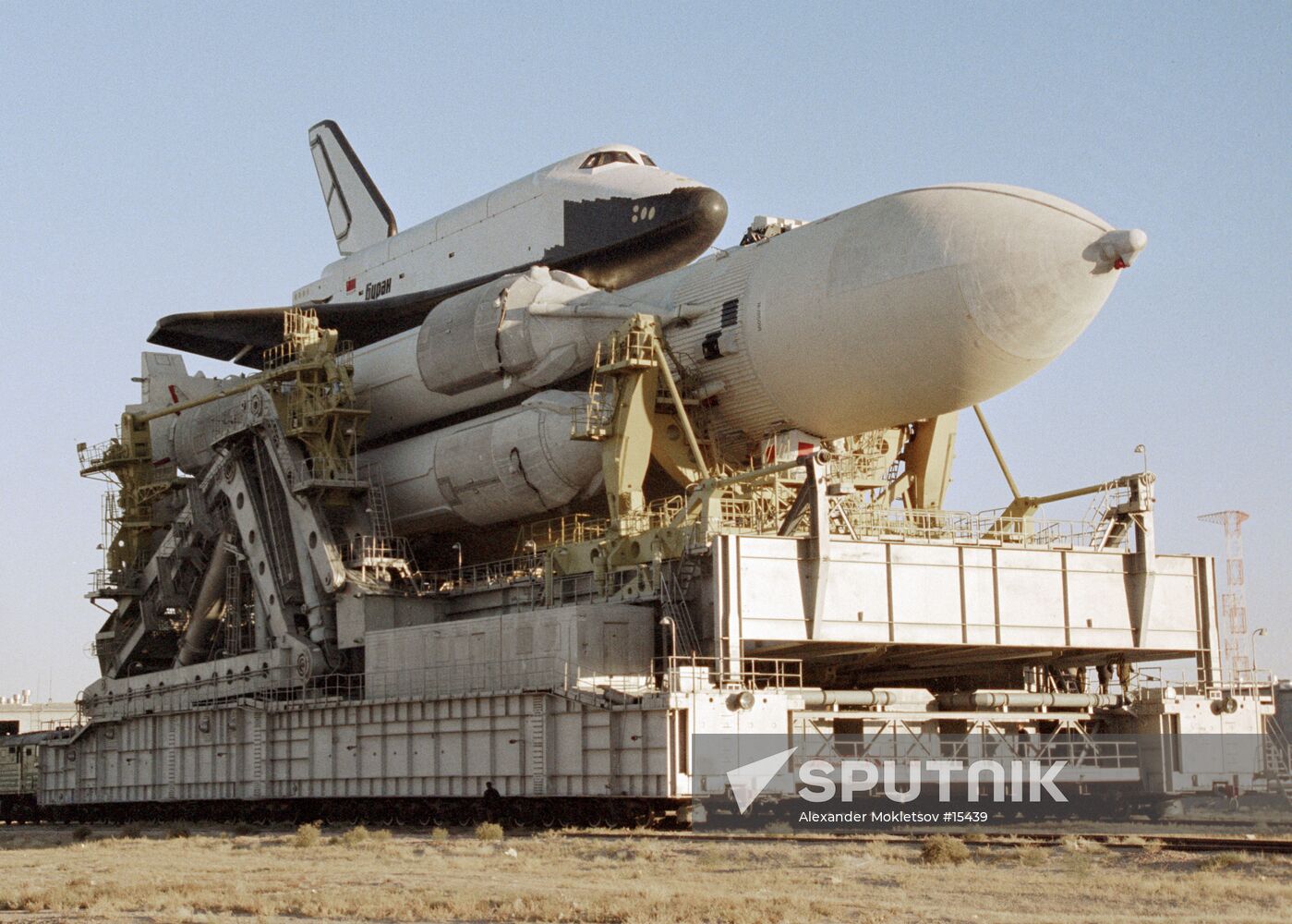 LAUNCH VEHICLE BURAN SHUTTLE