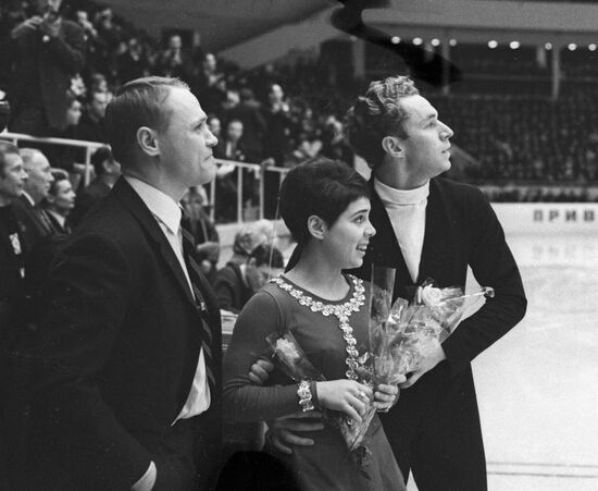 ZHUK RODNINA ULANOV COMPETITIONS EUROPEAN CHAMPIONSHIPS