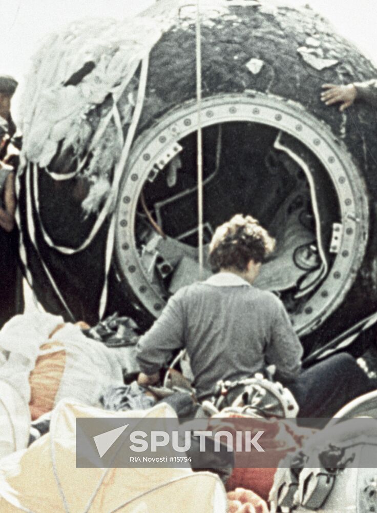 TERESHKOVA LANDING VOSTOK-6