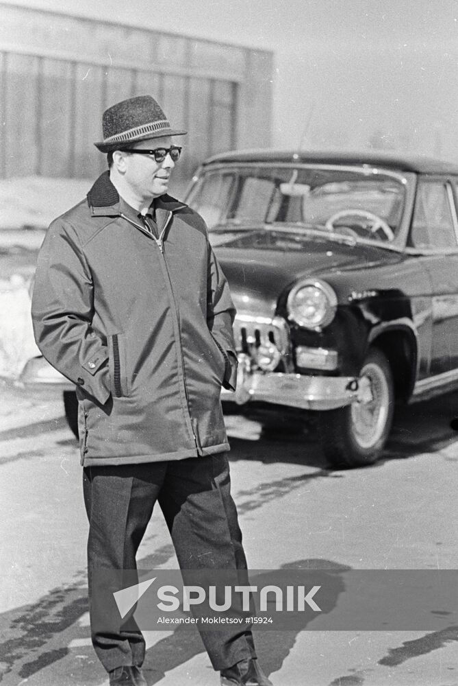 PILOT-COSMONAUT GAGARIN