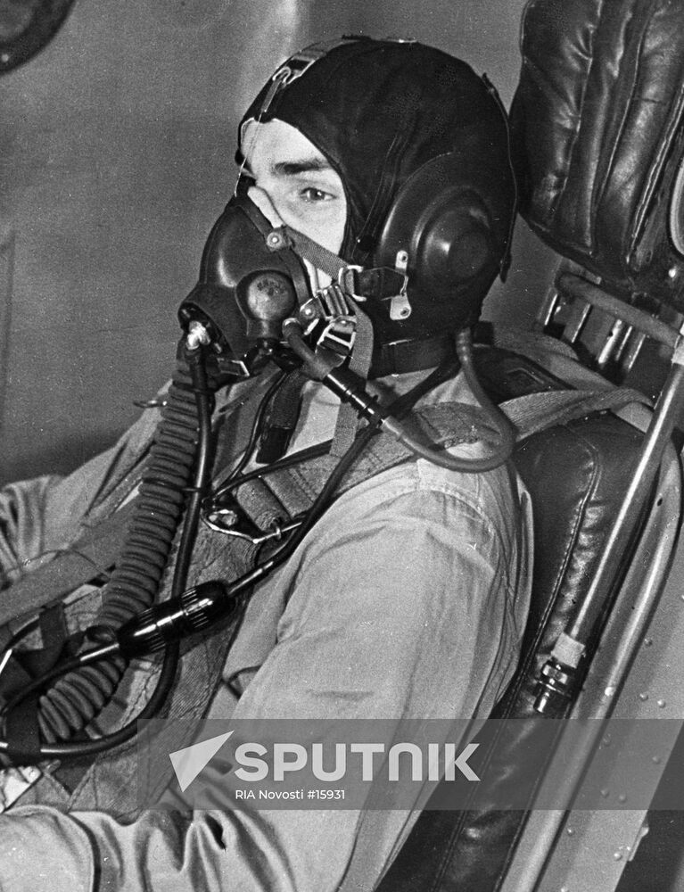 Valery Bykovsky training