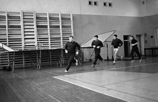 GAGARIN GYM JOGGING