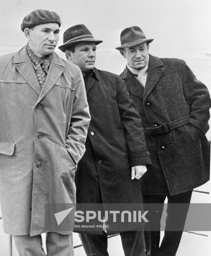 Pavel Belyayev, Alexei Leonov, Yuri Gagarin
