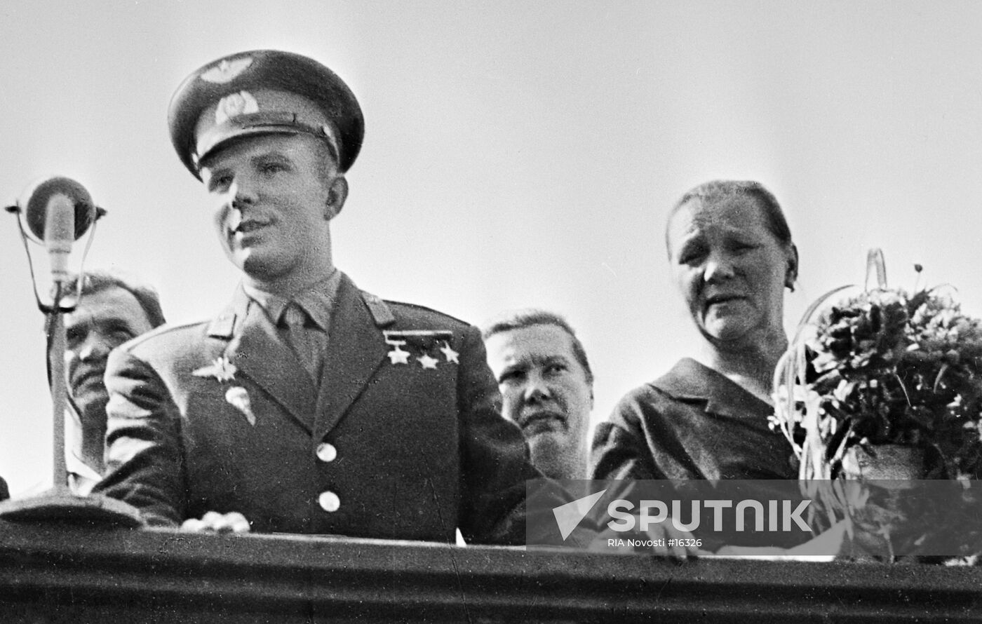 GAGARIN MEETING SPEECH GZHATSK