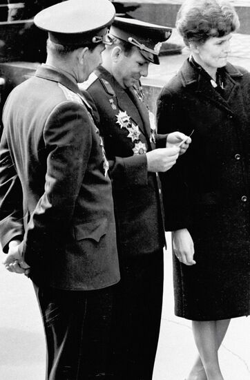 Cosmonauts Valentina Nikolayeva-Tereshkova, Yuri Gagarin and Pavel Belyayev on Moscow's Red Square
