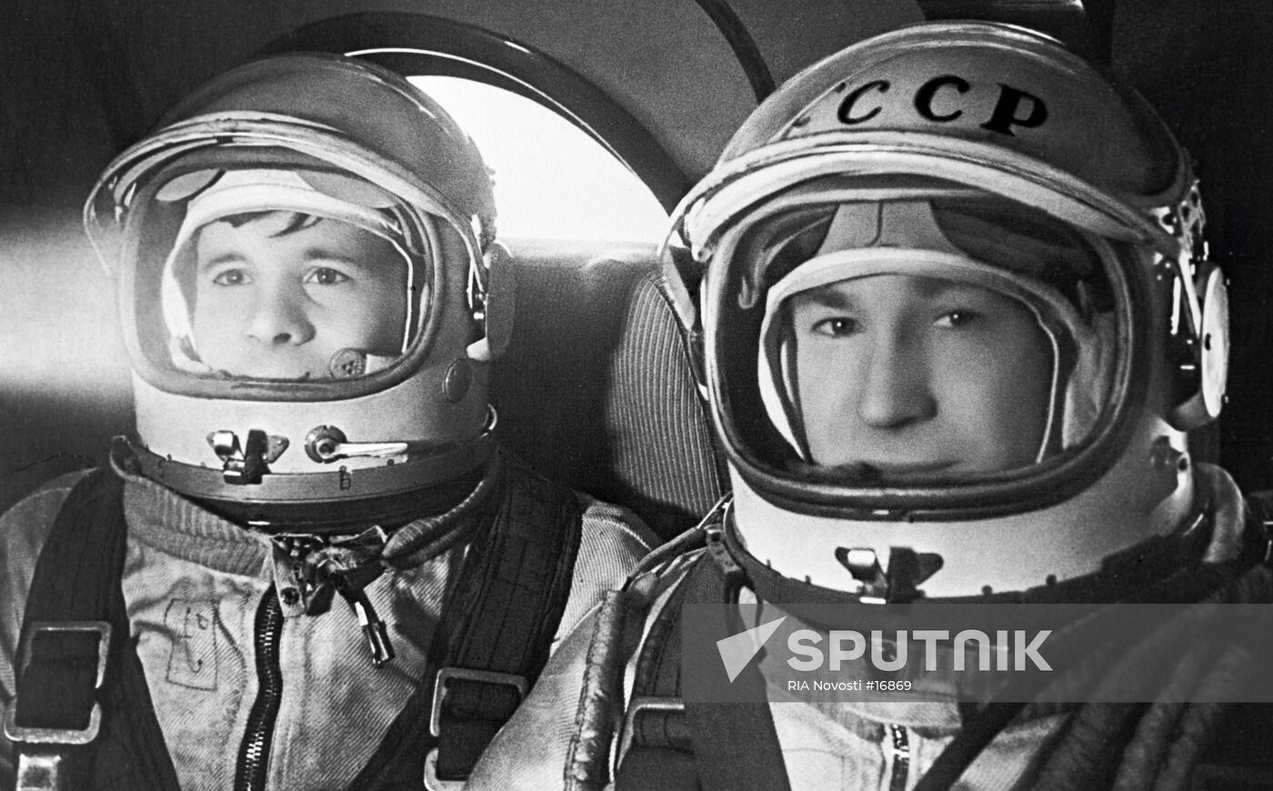 Cosmonauts Khrunov and Leonov