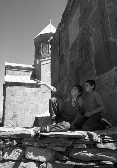 CATHEDRAL DORMITION OF BLESSED VIRGIN MARY CHILDREN