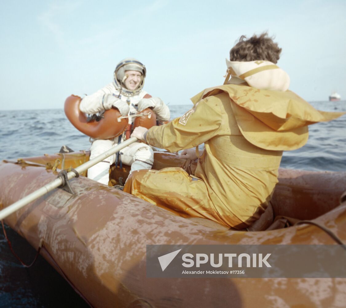 REMEK GUBAREV SPLASH-DOWN TRAINING