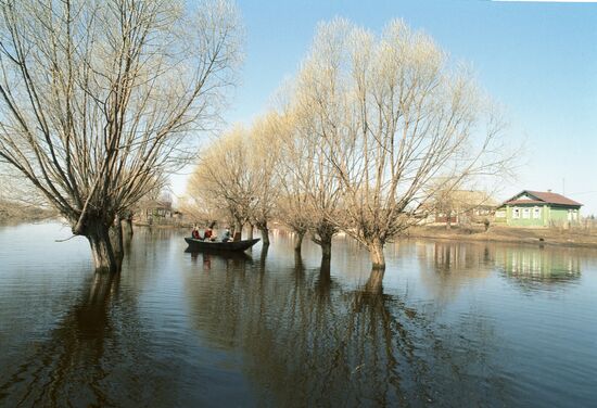 RIVER OVERFLOW VILLAGE 