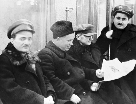 KHRUSHCHEV BERIA METRO