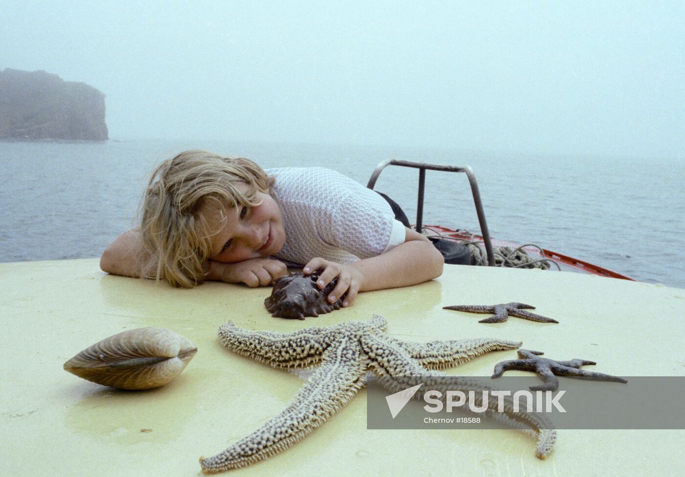 GIRL STARFISH EXAMINATION