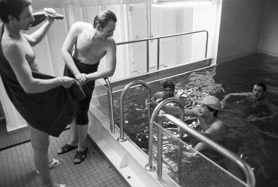 STEAMER PASSENGERS SWIMMING POOL