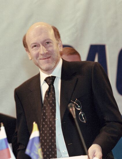 VOLOSHIN SHAREHOLDERS