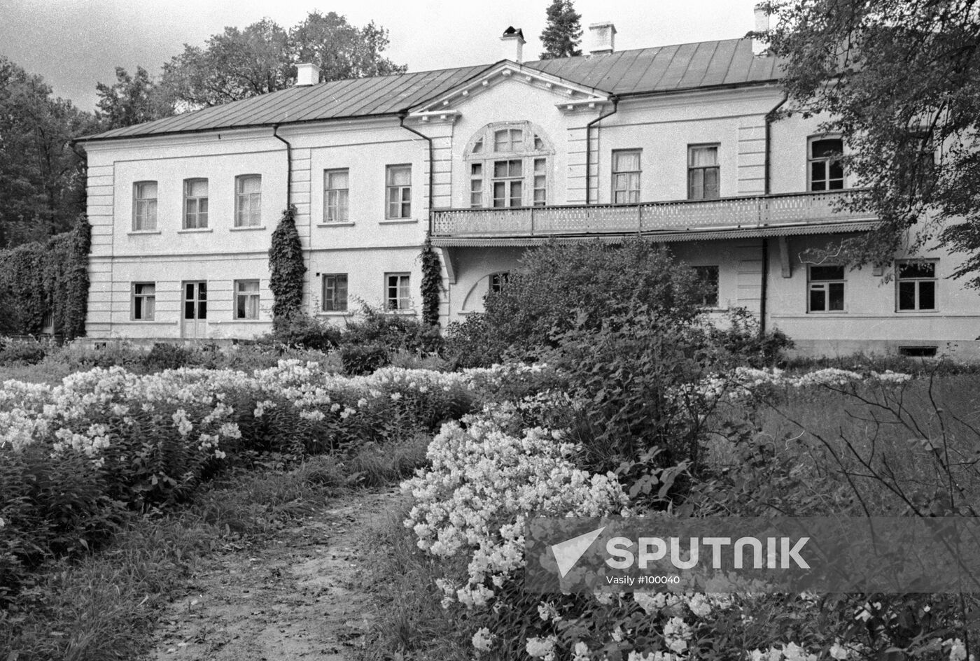 Tolstoy estate museum
