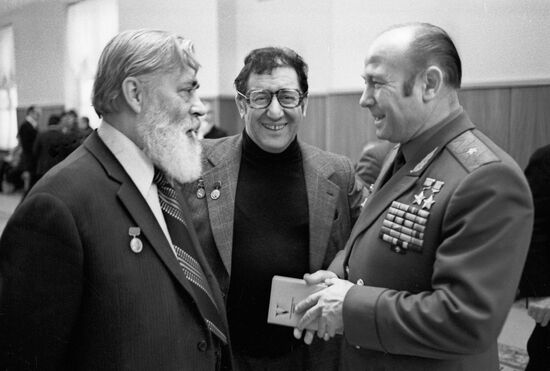 Kibalnikov Kerbel Leonov congress