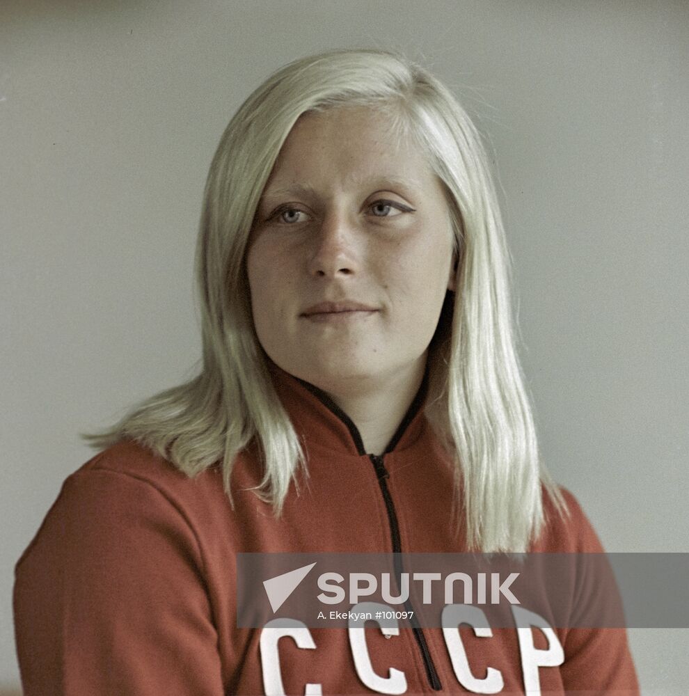 Prozumenshikova