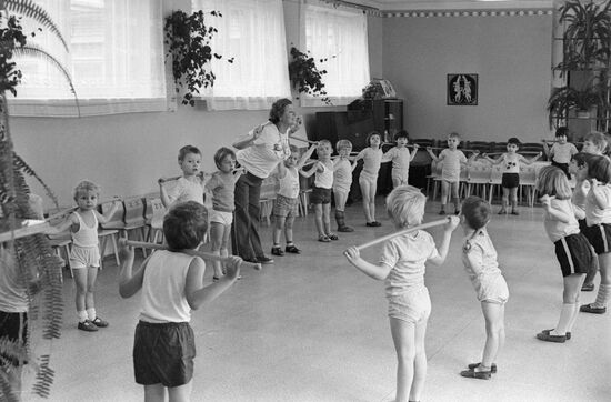 therapeutic physical training classes nursery school
