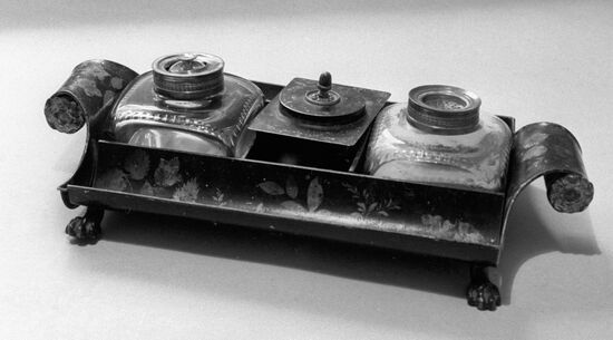 INK-POT TOLSTOY MUSEUM 