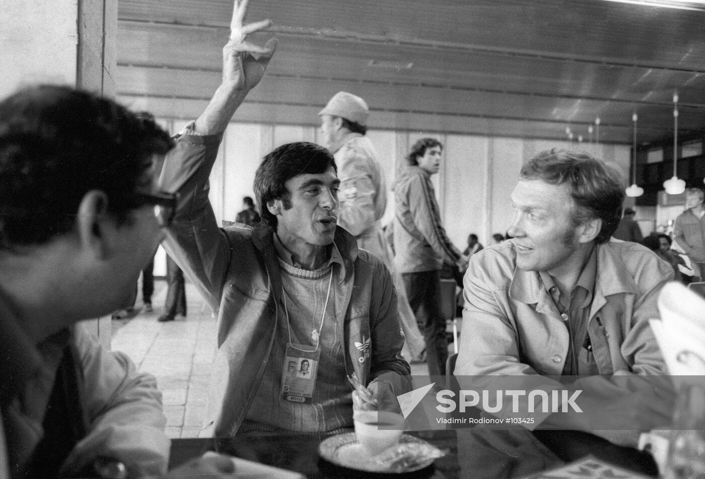 Saneyev journalists '80 Olympics