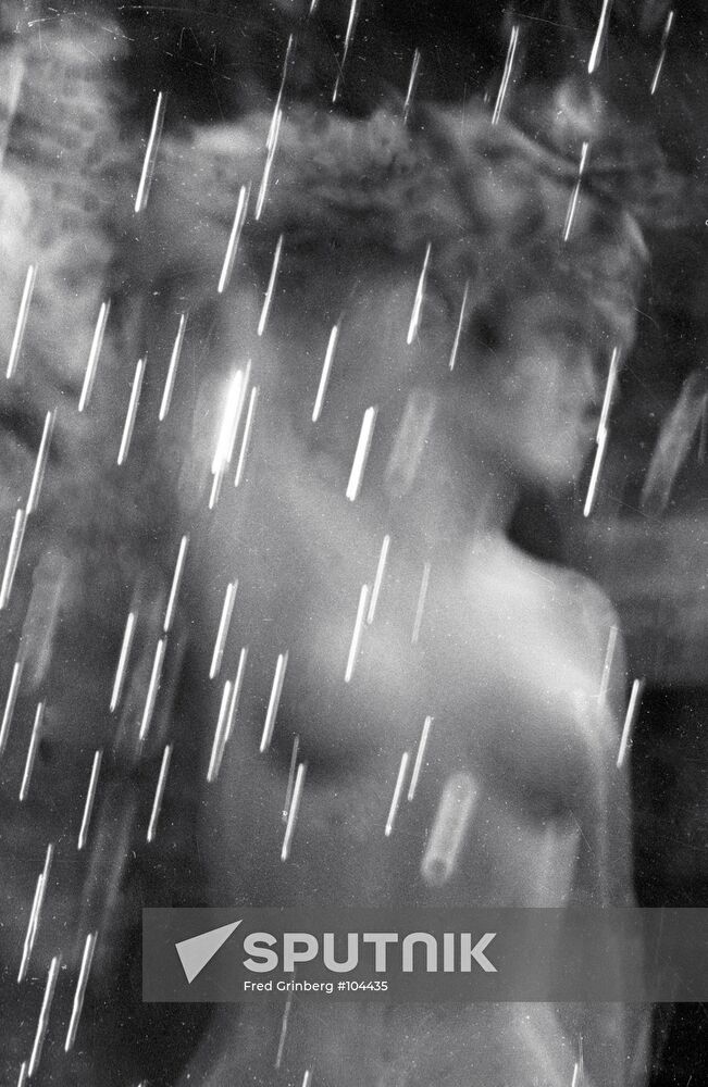 "BATHER" PHOTO ETUDE