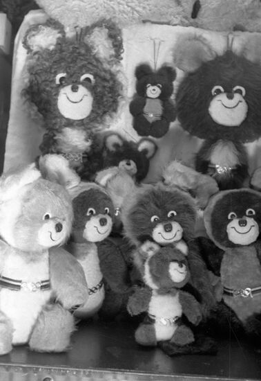 TEDDY BEARS OLYMPIC SOUVENIRS