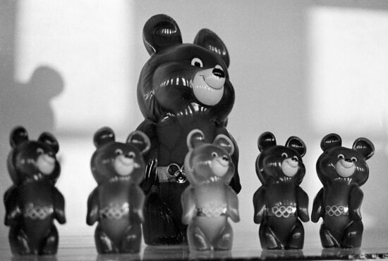 OLYMPIC MASCOT BEAR CUB 