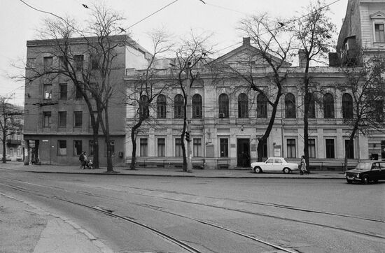 CONSERVATORY BUILDING