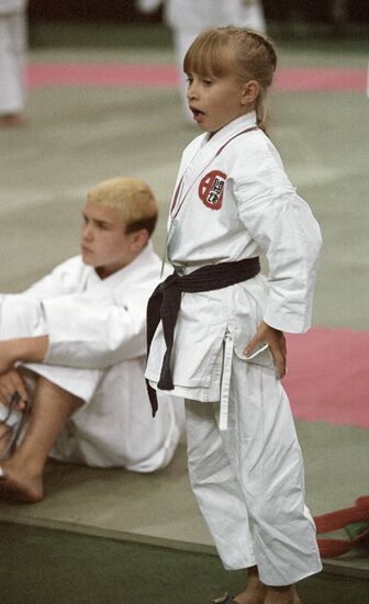 CHILDREN ATHLETES COMPETITIONS KARATE 