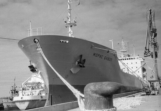 TANKER MORIS BISHOP