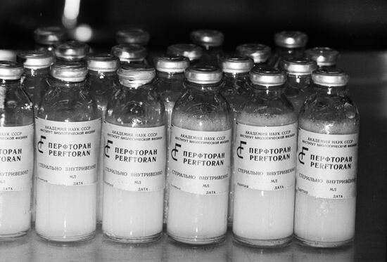PERFTORAN ARTIFICIAL BLOOD 
