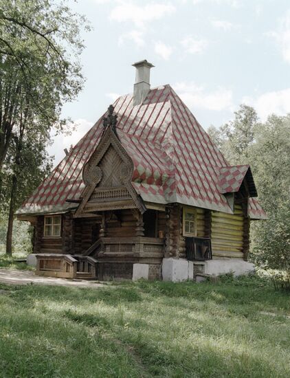 ANNEX ABRAMTSEVO