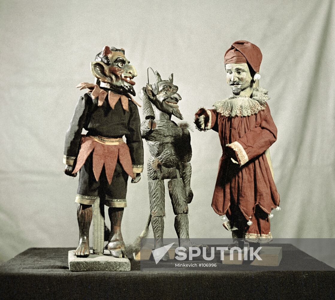 puppet Kasparek devil