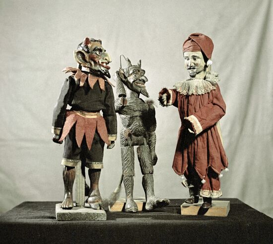 puppet Kasparek devil