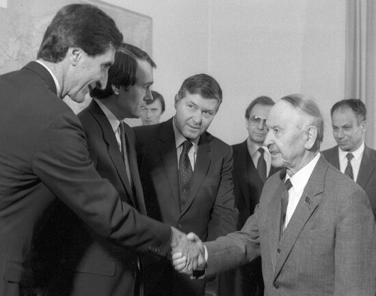 PONOMAREV MARCHI MRAZEK