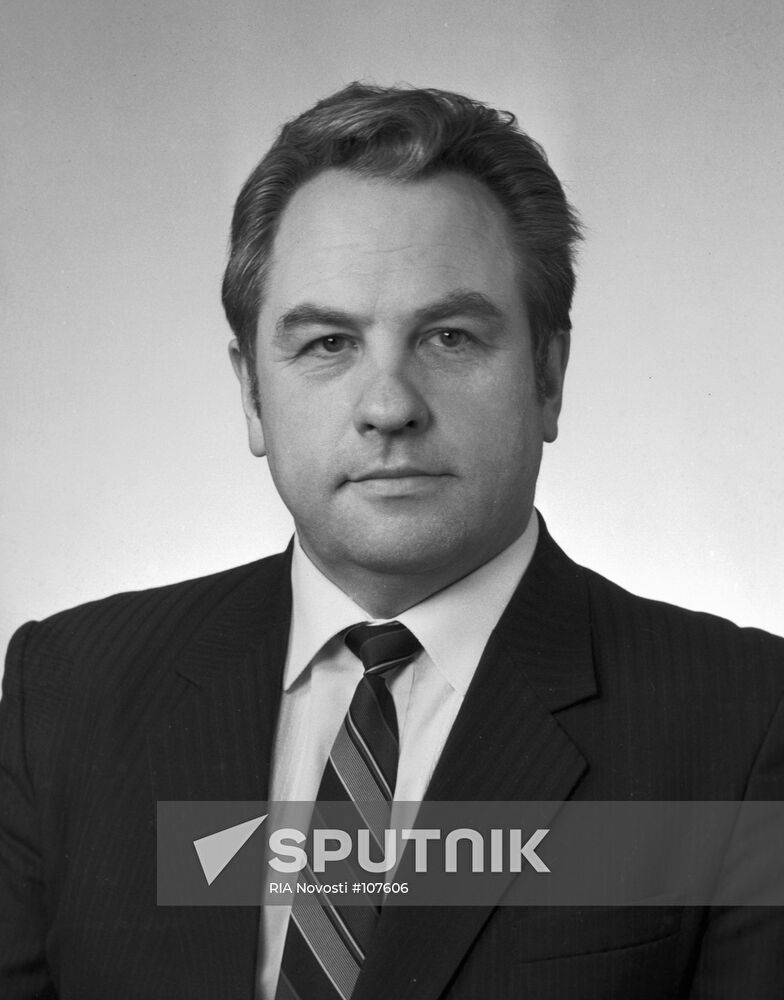 ILYIN SECRETARY REGIONAL PARTY COMMITTEE 
