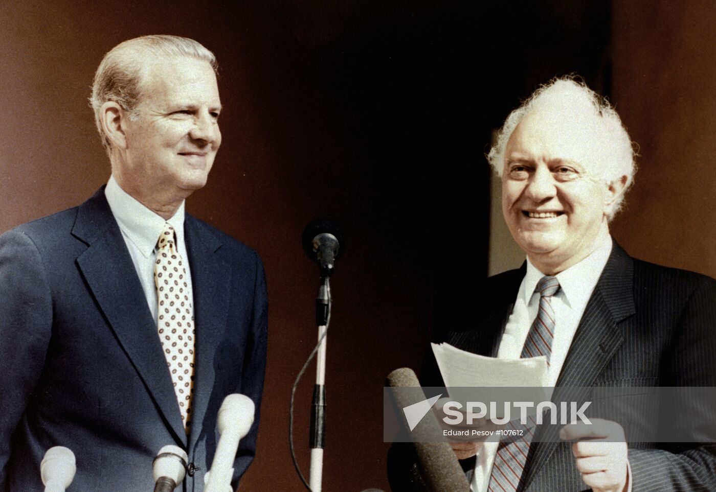 BAKER SHEVARDNADZE MEETING 