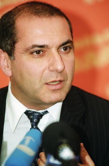 TOSUNYAN PRESS-CONFERENCE