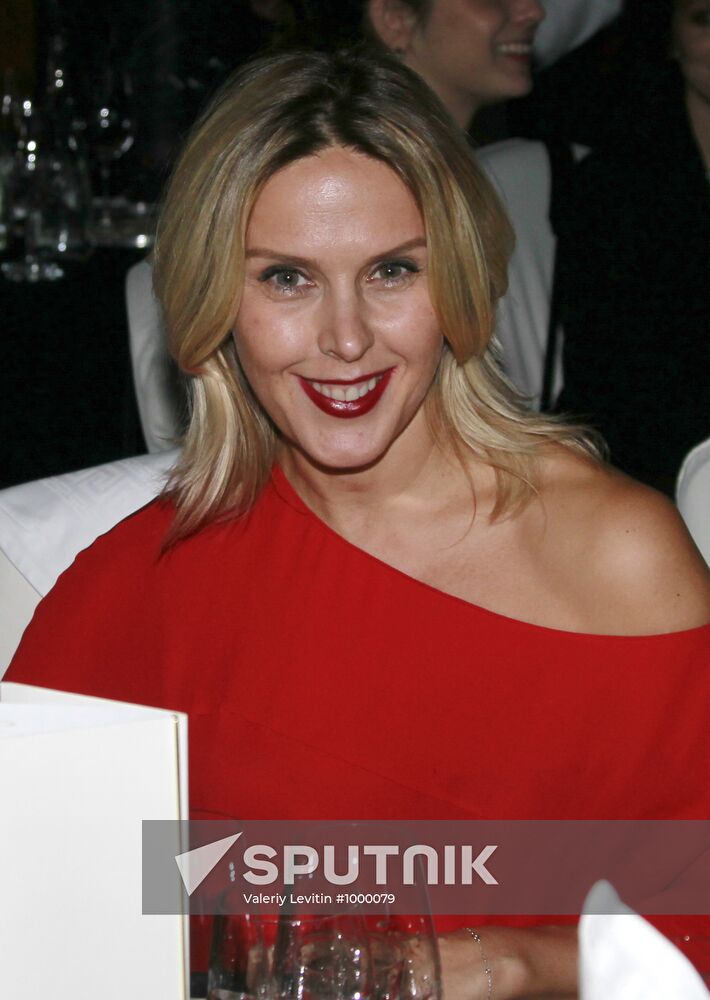 Annual charity auction Charity Bazaar 2011