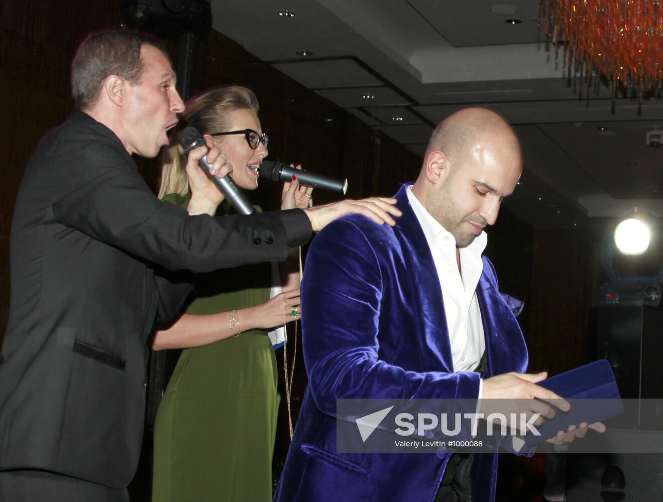 Annual charity auction Charity Bazaar 2011