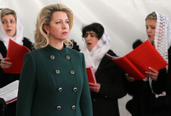 Svetlana Medvedev visits Madrid