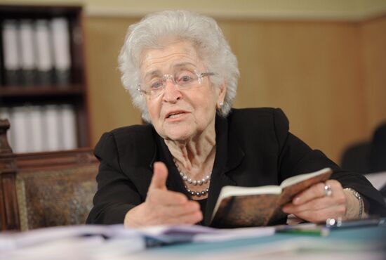 Vladimir Putin visits Pushkin Museum of Fine Arts